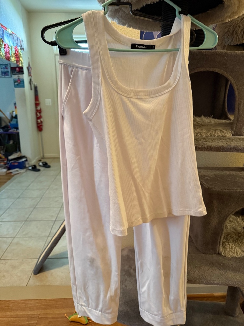 Adult small 2 piece white outfit